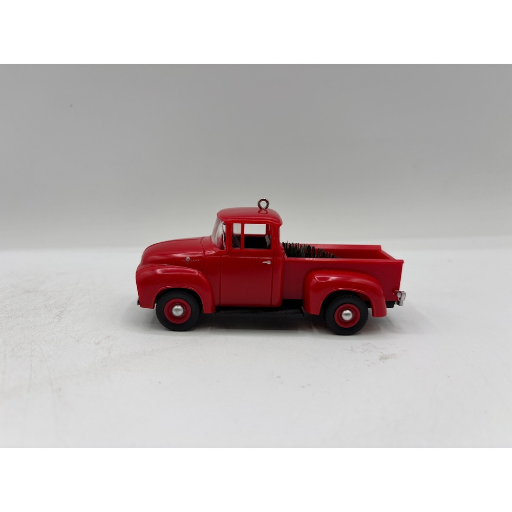 Hallmark Keepsake Ornament 1995 Vintage 1956 Ford Truck 1st in Truck Series